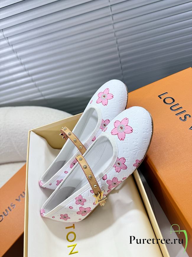 LOUIS VUITTON | Ballet Shoes Spring Classic Series 05 - 1