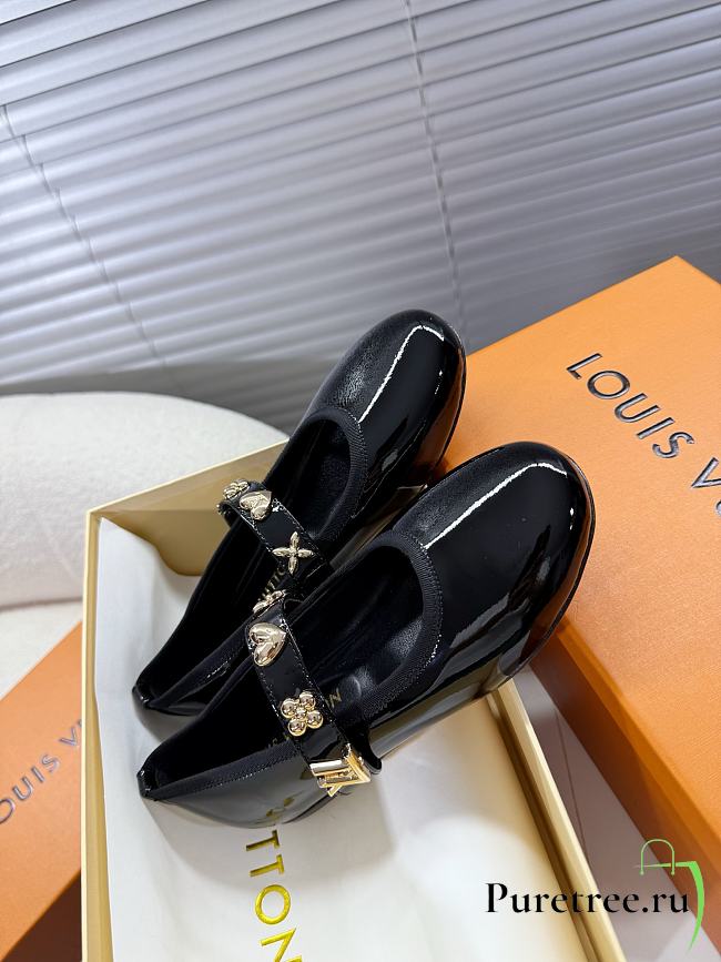 LOUIS VUITTON | Ballet Shoes In Shiny Black - 1