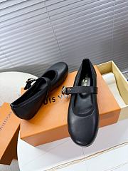 LOUIS VUITTON | Leather Ballet Shoes In Black - 2