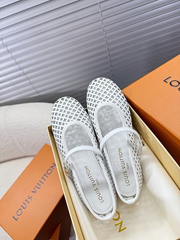LOUIS VUITTON | Romy Flat Ballerina White