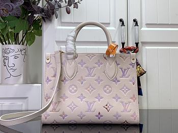 LOUIS VUITTON | OnTheGo PM Embossed grained cowhide leather Dream Cream
