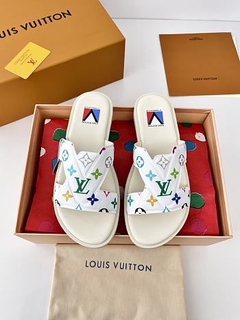 LOUIS VUITTON | Oasis series of monogram sandals 03