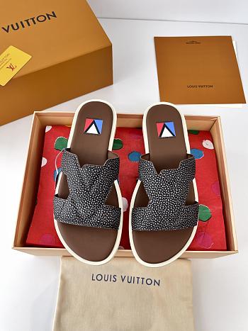 LOUIS VUITTON | Oasis series of monogram sandals 06