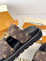 LOUIS VUITTON | Pool Pillow Comfort Monogram Sandals 01 - 6