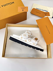 LOUIS VUITTON | Pool Pillow Comfort Monogram Sandals 04 - 3