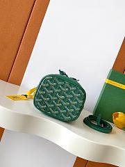 GOYARD | Petit Flot Mini – Bucket Bag Chevron Canvas In Green  - 4