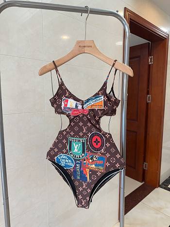 Louis Vuitton Swimsuit figure-flattering 02