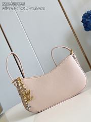 LOUIS VUITTON | LV Bloom Pochette Bag Calfskin M25784 Sand color - 1