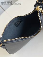 LOUIS VUITTON | LV Bloom Pochette Bag Calfskin Black M25525 - 5
