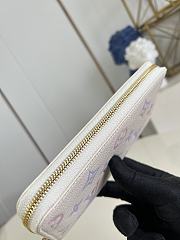 LOUIS VUITTON | Zippy Wallet Dream Beige M25594 - 5