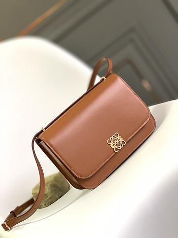 LOEWE | Goya bag in silk calfskin Brown
