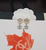 Chanel two-color round five-pointed star earrings - 3