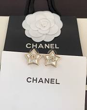 Chanel resin five-pointed star earrings - 3