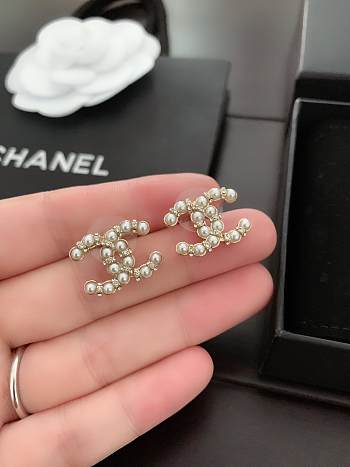 Chanel pearl double C earrings
