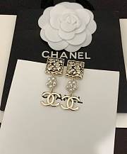 Chanel petal pearl earrings - 5