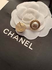 Chanel round pearl earrings - 3