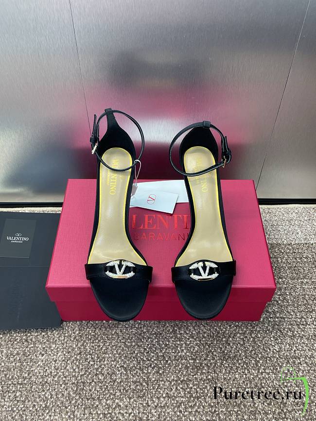Valention Logo High-Heels 9.5 cm 02 - 1
