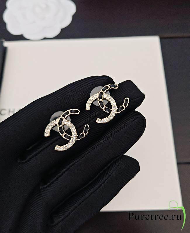 Chanel black leather diamond cc earrings 01 - 1