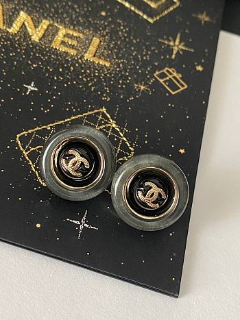 Chanel three-dimensional ring crystal sugar letter earrings