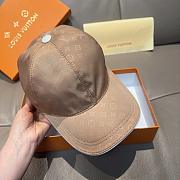 LOUIS VUITTON | baseball cap features a subtle print 01 - 5