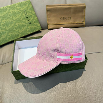 GUCCI | classic baseball cap features a bee design 03