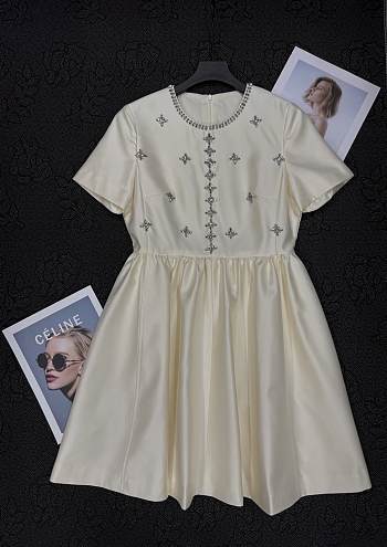 Chanel Women Dress In Beige