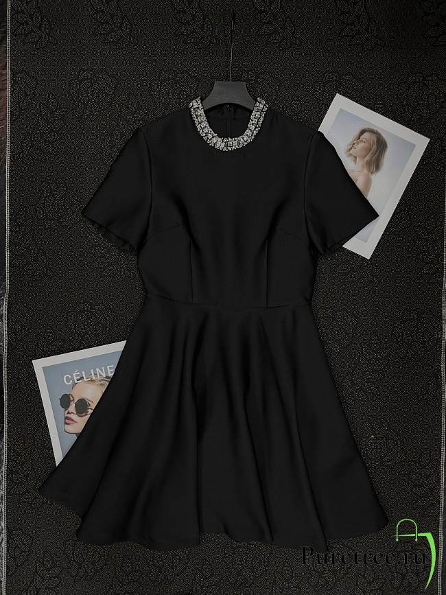 Chanel waist-cinching dress in black - 1