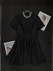 Chanel waist-cinching dress in black - 1