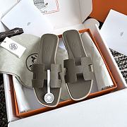 HERMES | Oasis Epsom Sandals 05 - 5