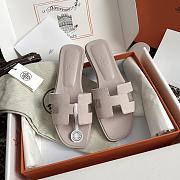 HERMES | Oasis Epsom Sandals 08 - 1
