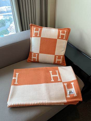 HERMES | Blanket & Pillow In Orange