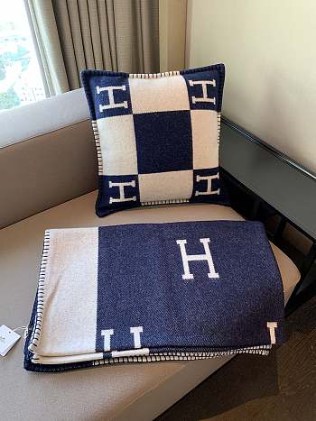 HERMES | Blanket & Pillow In Navy Blue