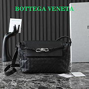 BOTTEGA VENETA | Small Andiamo Messenger In Black - 1