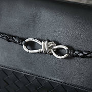 BOTTEGA VENETA | Small Andiamo Messenger In Black - 5