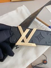 Louis Vuitton modern Taurillon leather in black 4 cm - 6