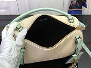 Louis Vuitton Express PM H27 In Ivoire - 5