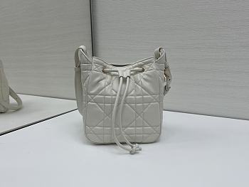 DIOR | D-Motion handbag in white