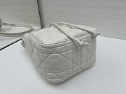DIOR | D-Motion handbag in white - 6