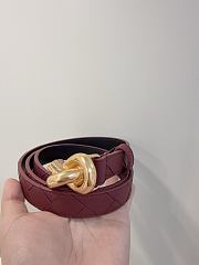 Bottega Veneta Knot belt features an intrecciato-woven 02 - 4
