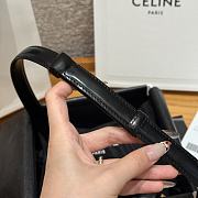 Celine Triomphe Arch Women's Stretch Belt 1.8 cm In Black gold hardware - 4