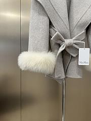 Max Mara Autumn/Winter Wool Coat with Detachable White Fox Fur Cuffs 01 - 2