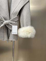 Max Mara Autumn/Winter Wool Coat with Detachable White Fox Fur Cuffs 01 - 4