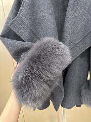 Max Mara Autumn/Winter Wool Coat with Detachable White Fox Fur Cuffs 02 - 4