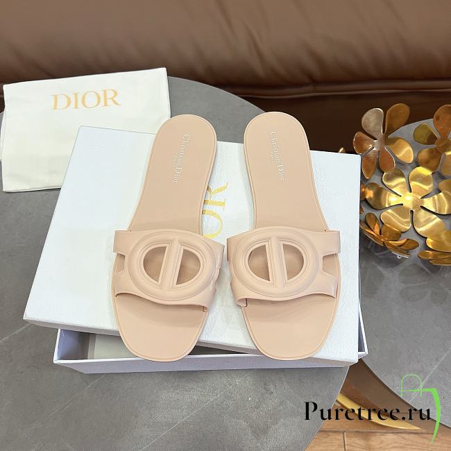 DIOR | CD letter pig nose slippers in beige  - 1