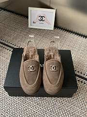 CHANEL | fall/winter fur sandals 02 - 1