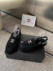 CHANEL | fall/winter fur sandals 06 - 3