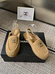 CHANEL | fall/winter fur sandals 07 - 5