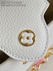 LOUIS VUITTON | Capucines East-West Mini In White - 2