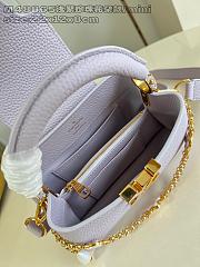 LOUIS VUITTON | Capucines East-West Mini Misty Lilac - 3