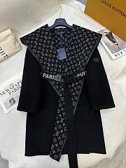 LOUIS VUITTON | Reversible mid-length hooded floral coat 02 - 1